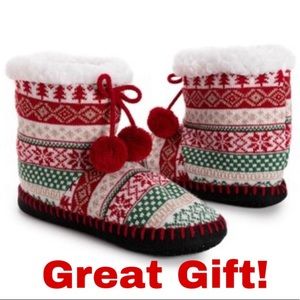 NWT Muk Luks Fair Isle Slipper Boot - L/XL